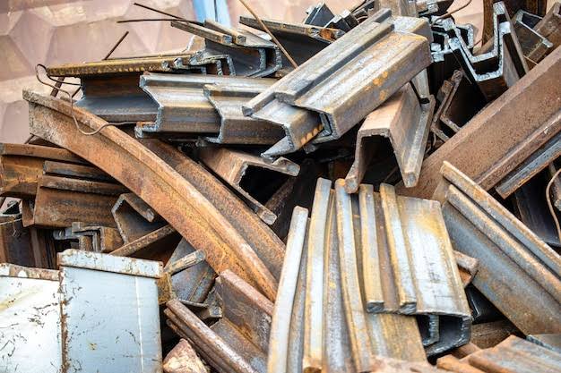 Demo Live MS Beam & Channel Scrap - 42 MT
